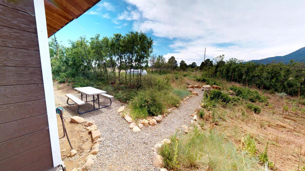 Ranch Mountain Cabin, Stunning! Campfire, Hiking Monticello Ngoại thất bức ảnh
