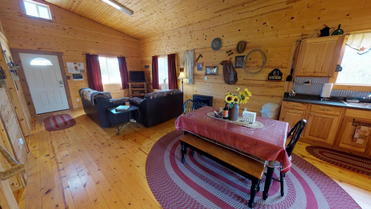 Ranch Mountain Cabin, Stunning! Campfire, Hiking Monticello Ngoại thất bức ảnh